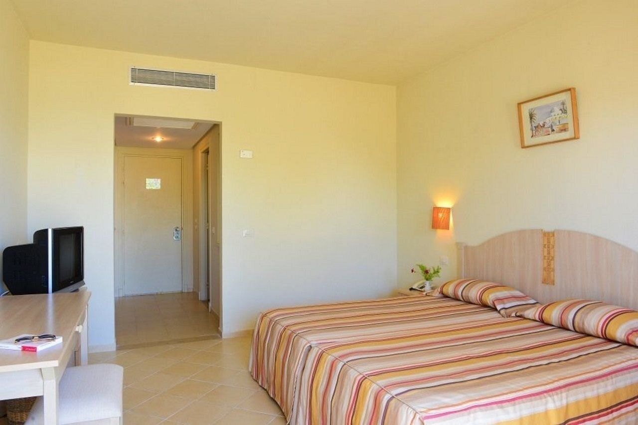 Meninx Hotel Триффа Экстерьер фото